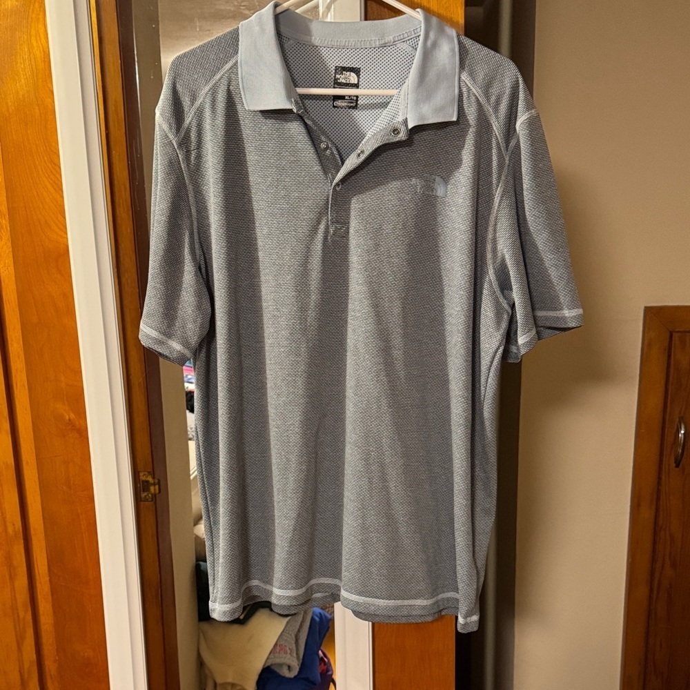 The North Face Men's Gray Polo Shirt - Picture 1 of 1